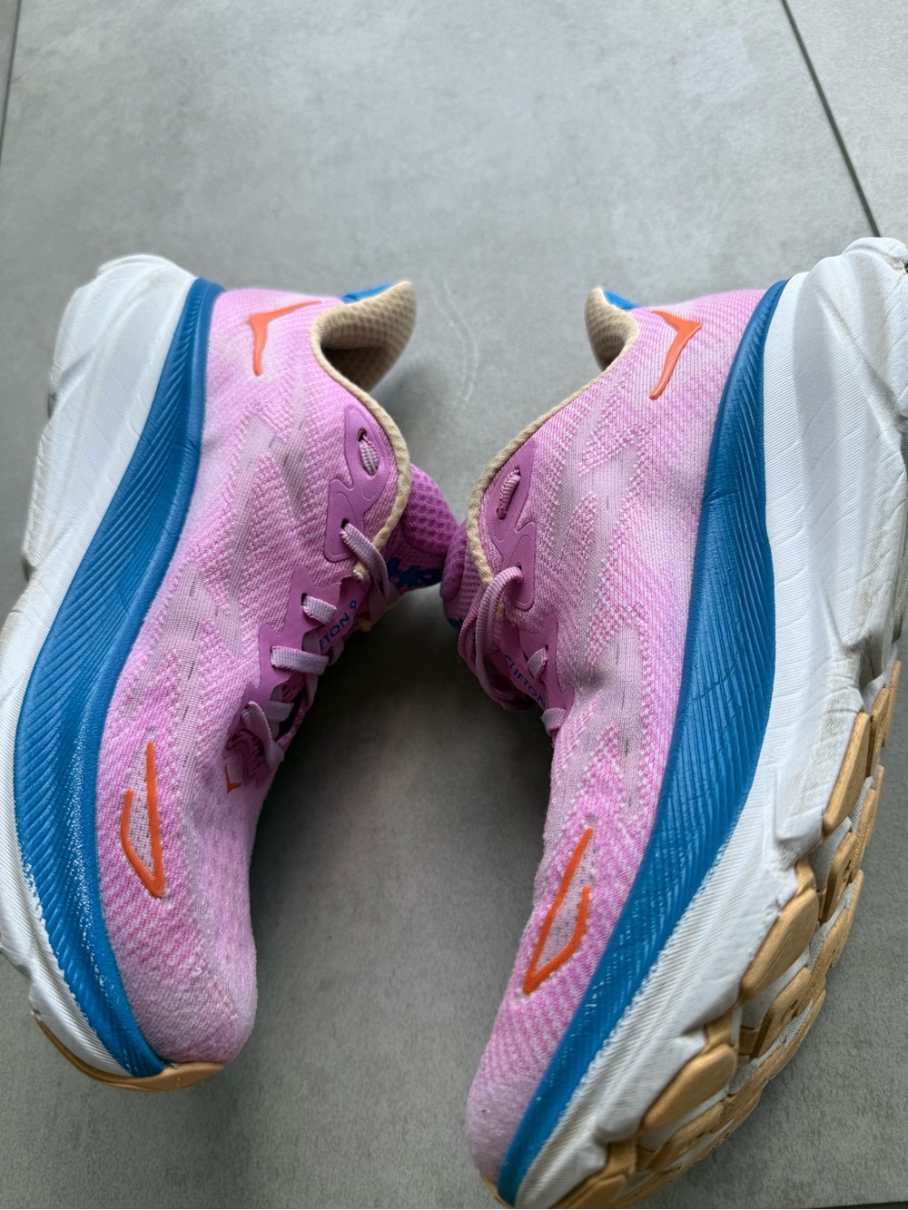 HOKA one one Clifton sneakers SZ 8.5 B Pink Blue logo cushion Running sneakers